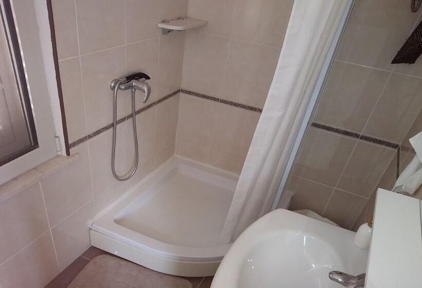 膳宿费 Rooms Brezak Lastovo