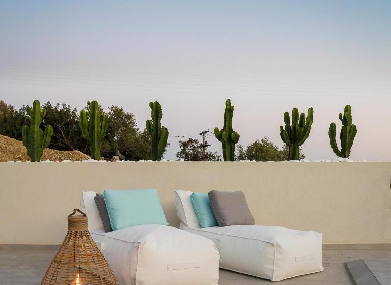 Pignolia Suites   Adults Only