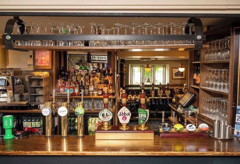 Fotos del hotel Cross Hands  By Greene King Inns:  8