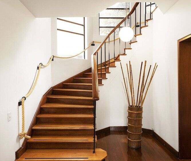 فندق Bh La Quinta