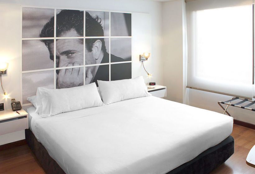 هتل Celebrities Suites