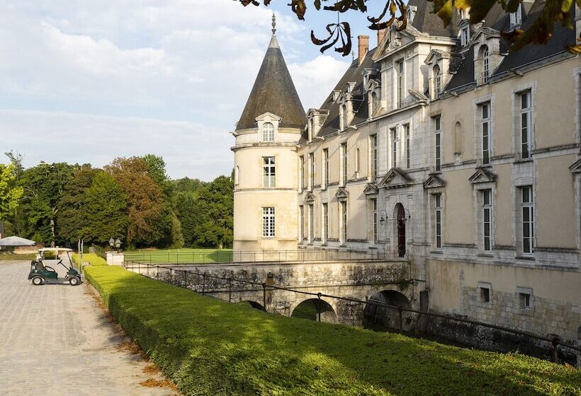 ホテル Château D Augerville Golf & Spa Resort