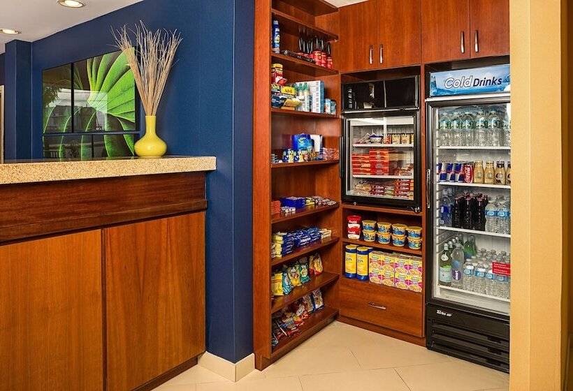 هتل Fairfield Inn By Marriott New York Laguardia Airport/flushing