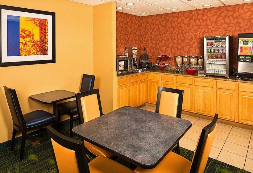 Hotel Fairfield Inn New York Laguardia Airport/flushing