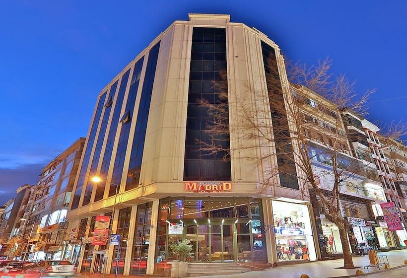 Fotos del hotel Grand Madrid:  64