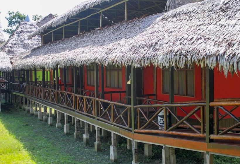 هتل Heliconia Amazon River Lodge
