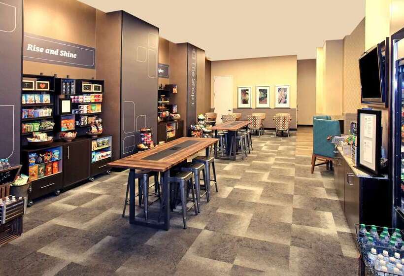 Fotos del hotel Hilton Garden Inn West 35th Street:  16