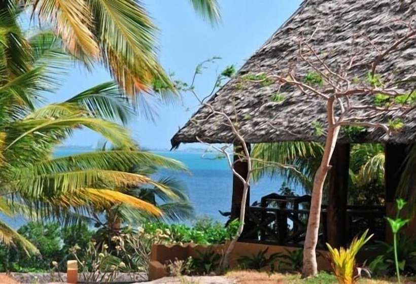 هتل Kinasi Lodge