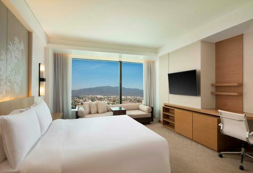 هتل Chiang Mai Marriott