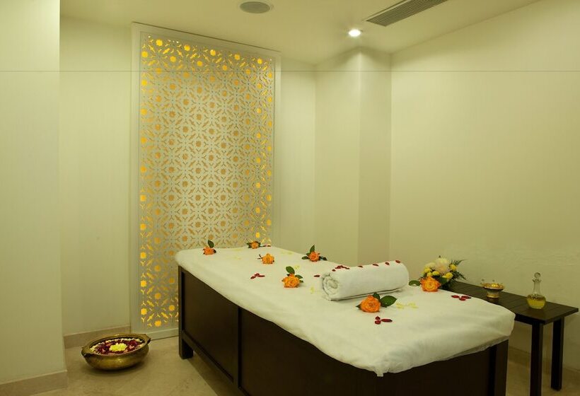 Hotel Lemon Tree  Chennai