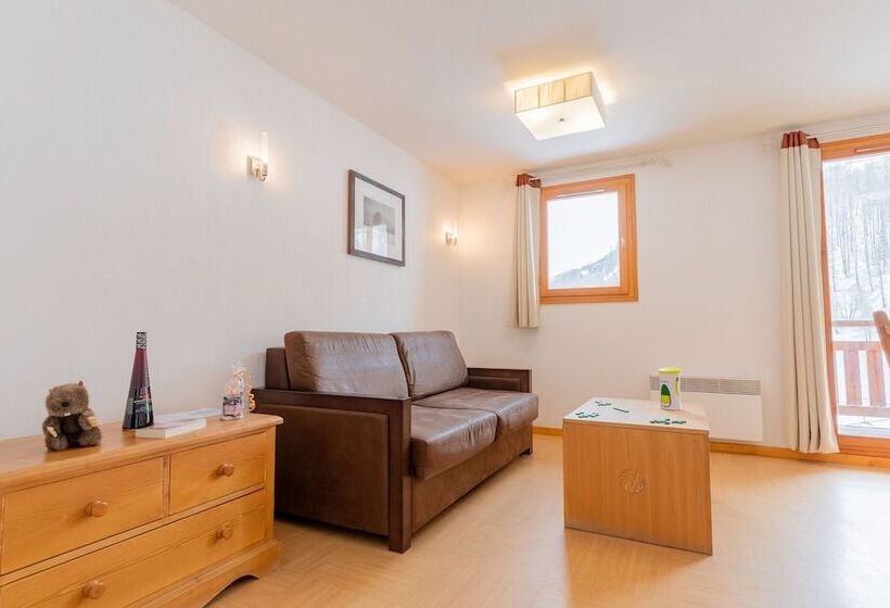 هتل Madame Vacances Residence Le Parc Des Airelles