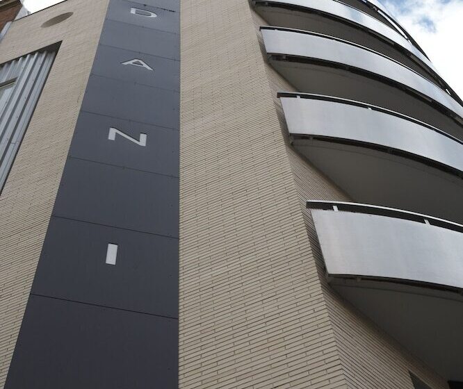 Fotos del hotel Madanis:  13