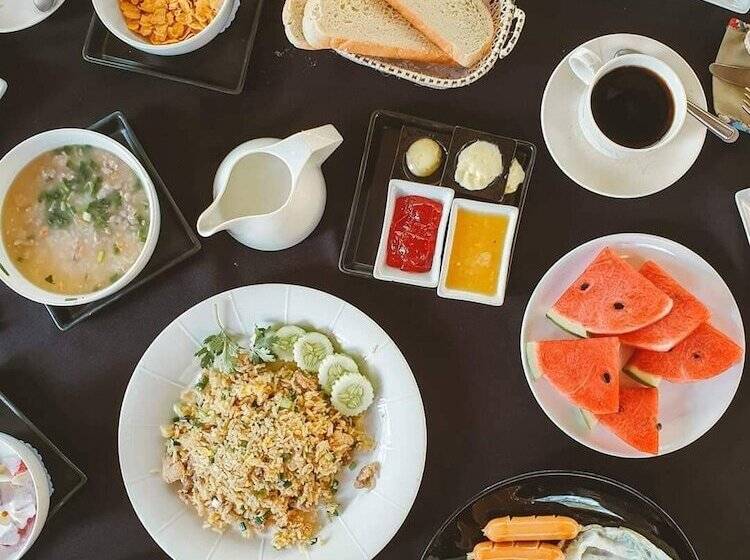 هتل Narittaya Resort And Spa