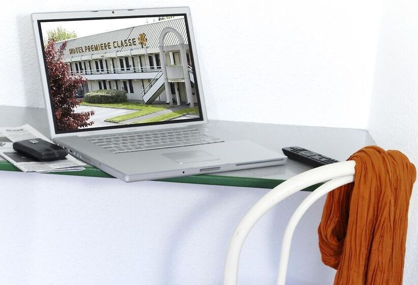 בית מלון כפרי Premiere Classe Chantilly Sud Luzarches