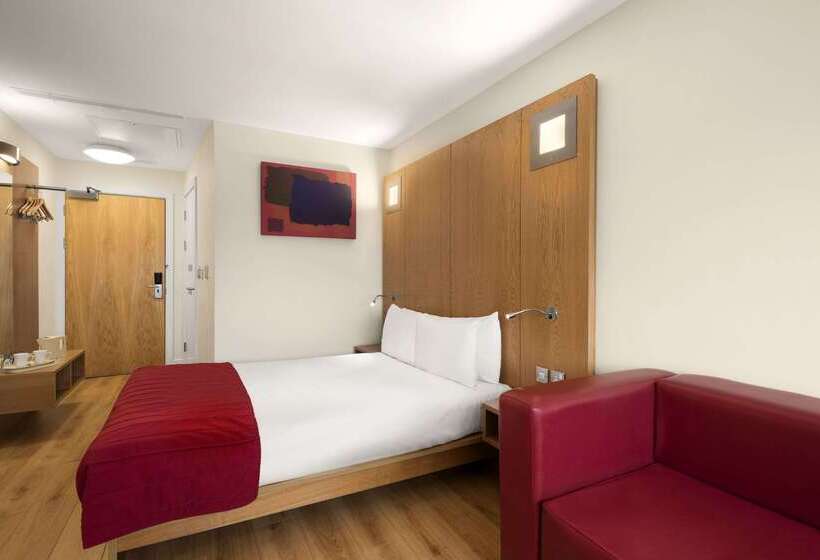 Hotel Ramada Encore By Wyndham Doncaster Airport