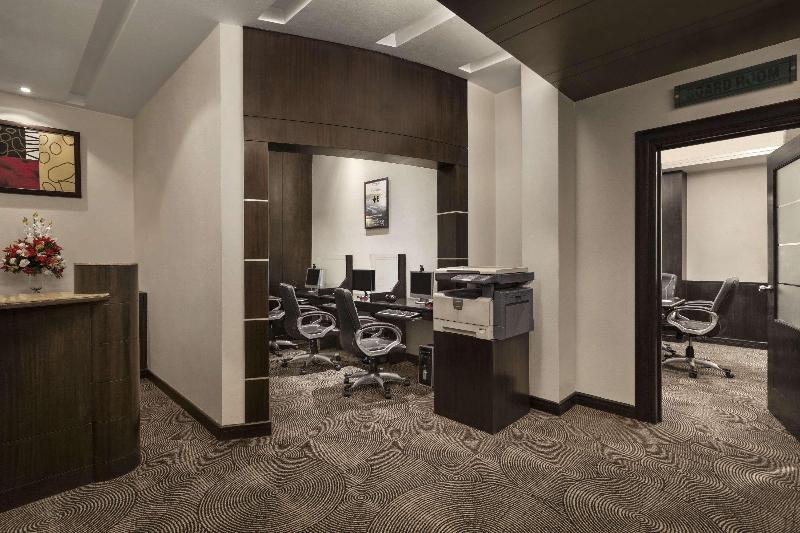 Fotos del hotel Ramada Plaza Jhv:  47