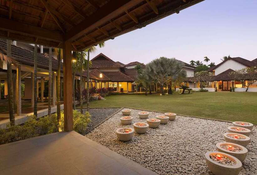 هتل Ramada Resort By Wyndham Kochi