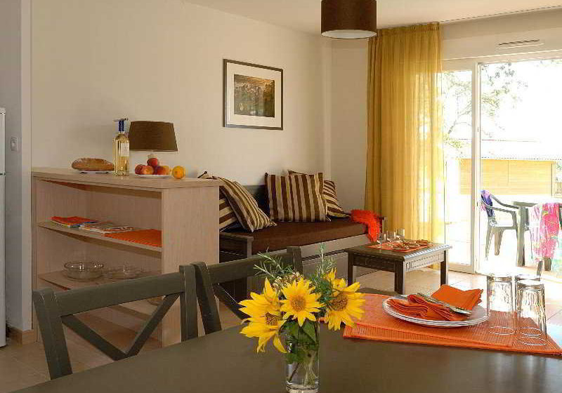 בית מלון כפרי Résidence du Golf d'Armagnac