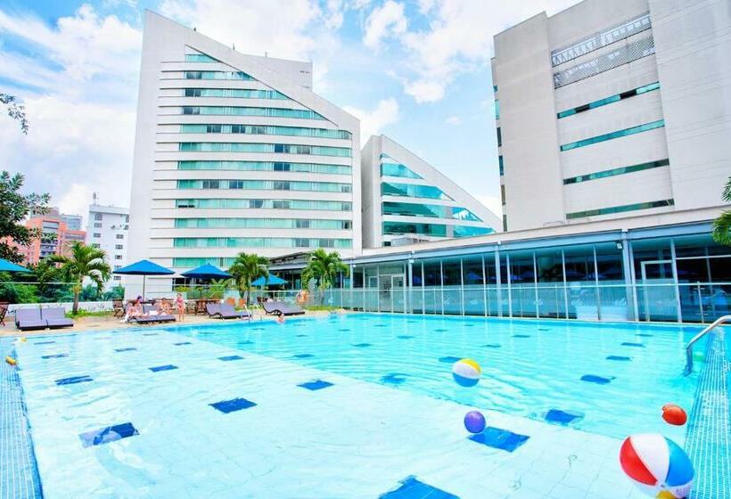 هتل San Fernando Plaza