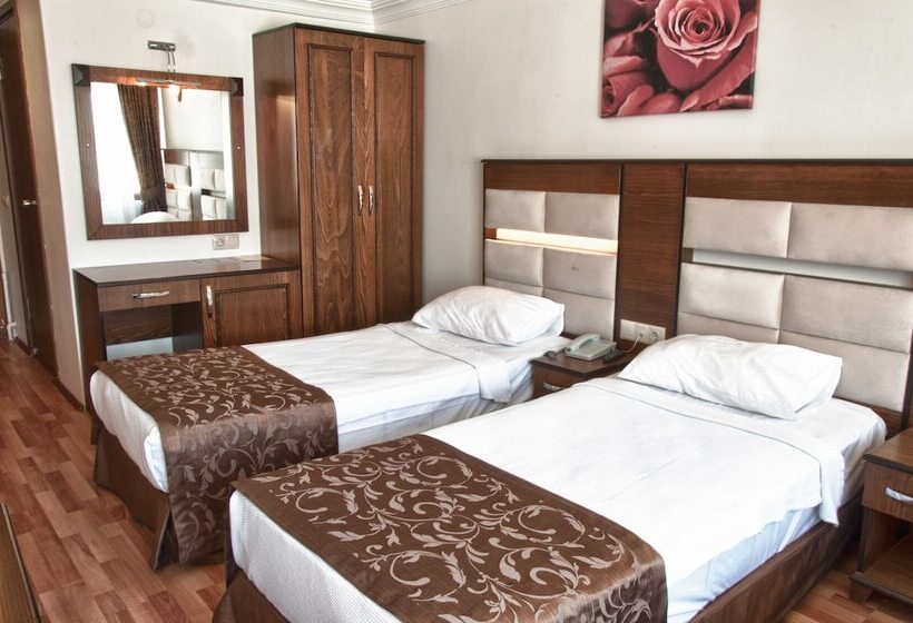 Fotos del hotel Santa Pera:  4