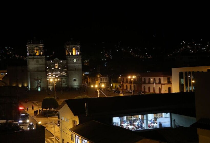 هتل Sol Plaza