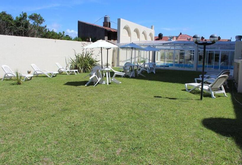 בית מלון כפרי South Beach San Bernardo