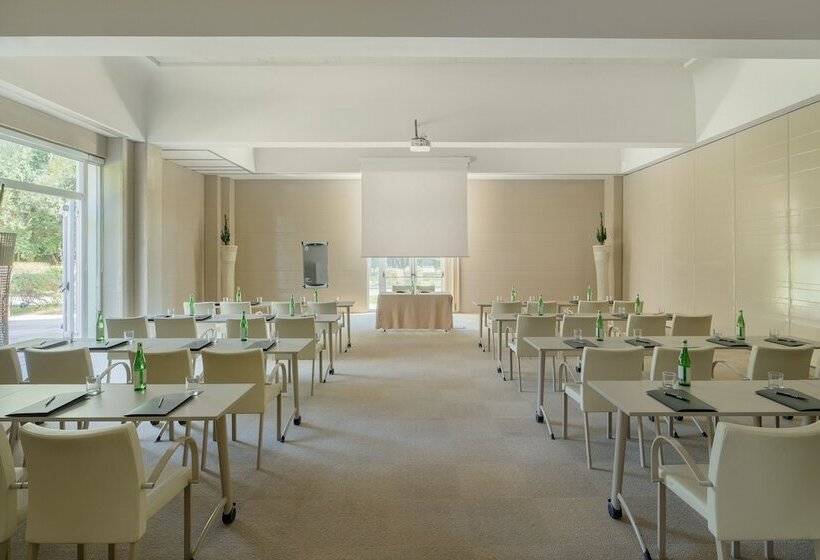 هتل Versilia Lido | Una Esperienze