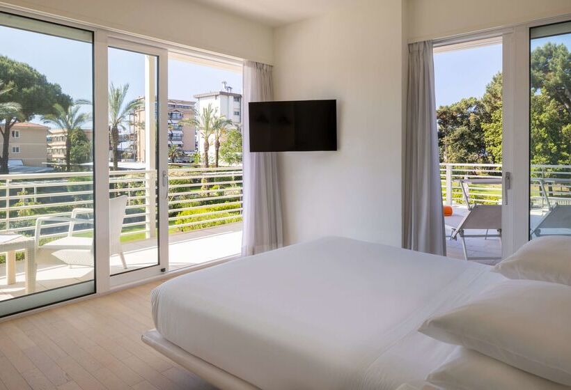 فندق Versilia Lido | Una Esperienze