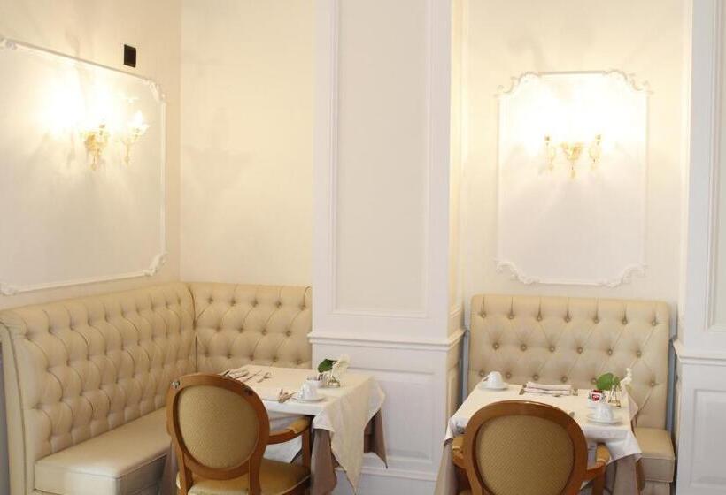 酒店 Villa Pinciana