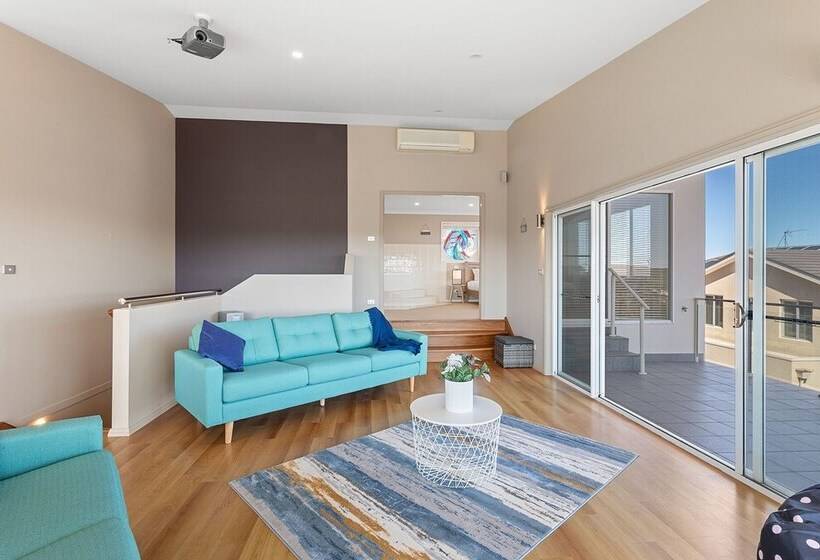 Harbourview 4