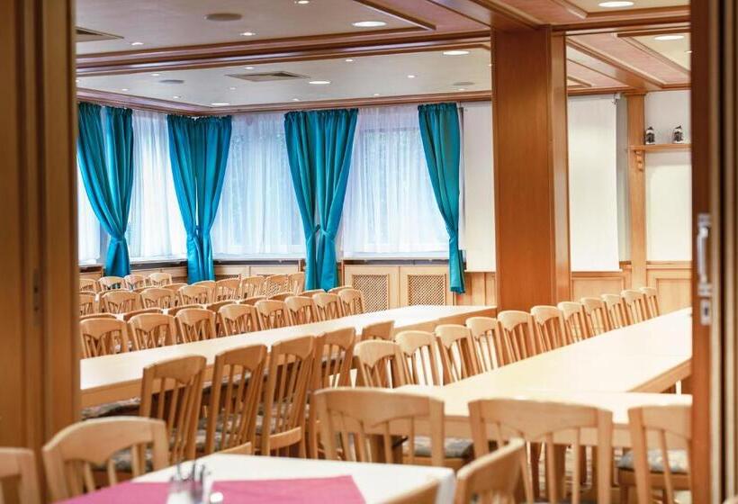 פנסיון Gasthof Kirchberger