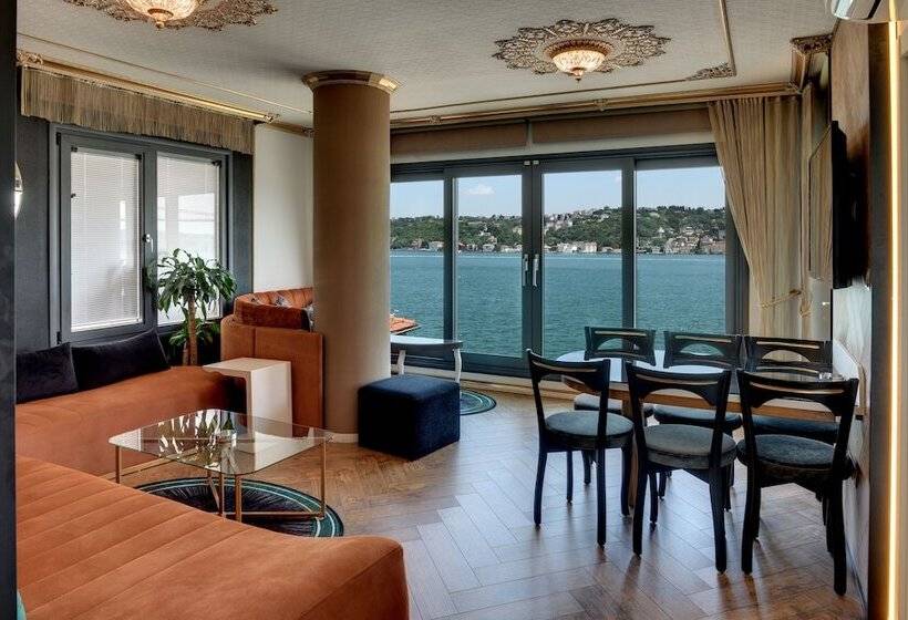 هتل Emirganli Suites
