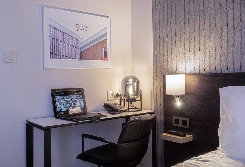 هتل Five Resort Cholet Centre