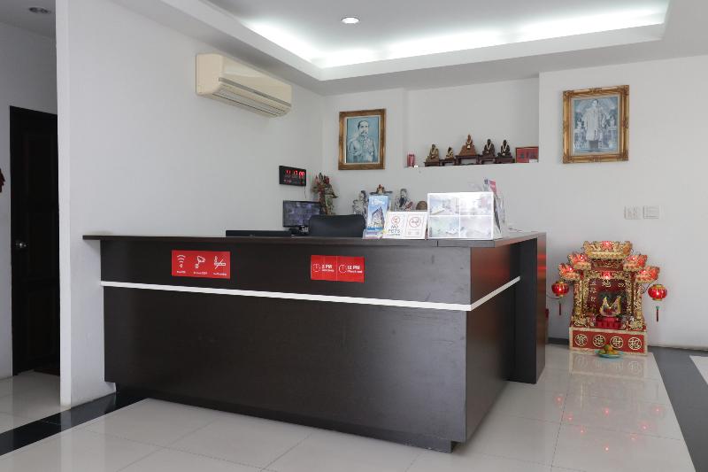 Отель Hua Hin Irooms By Oyo Rooms