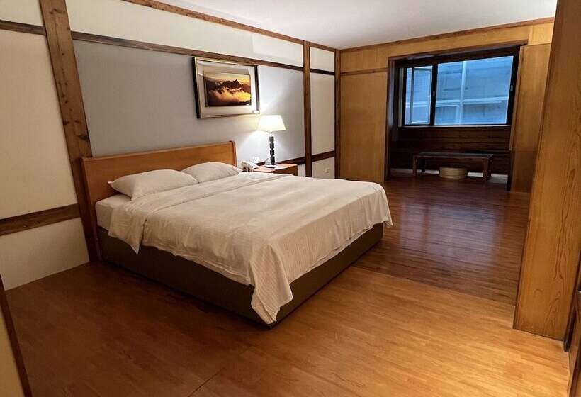 هتل King's Resort & Spa