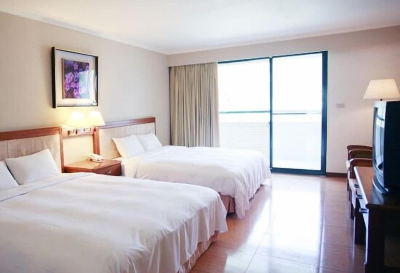 هتل King's Resort & Spa