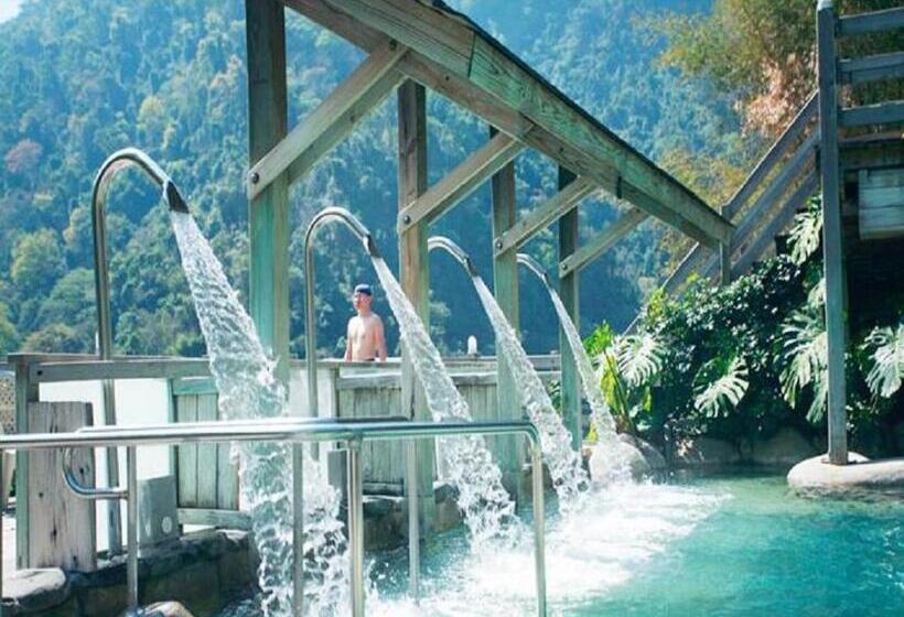 هتل King's Resort & Spa