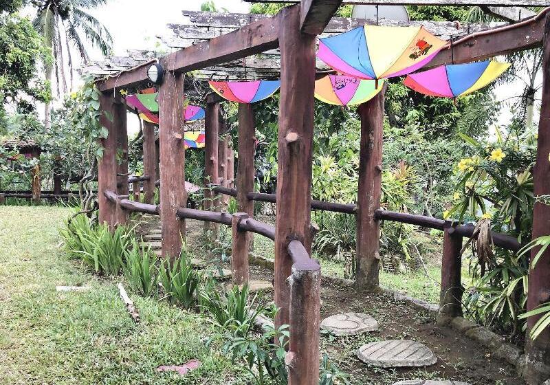酒店 Mt. Maculot View Resort