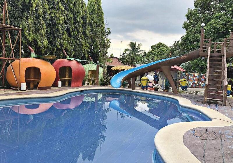 酒店 Mt. Maculot View Resort