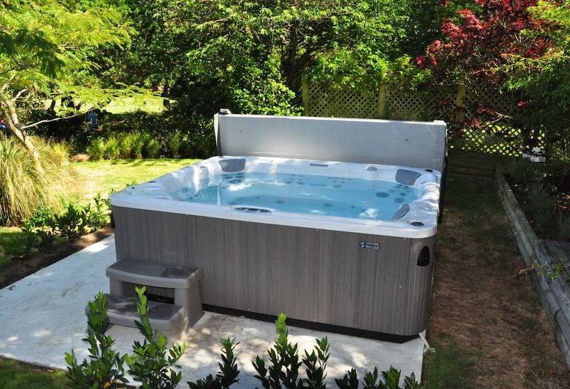هتل Newlands Bed And Breakfast
