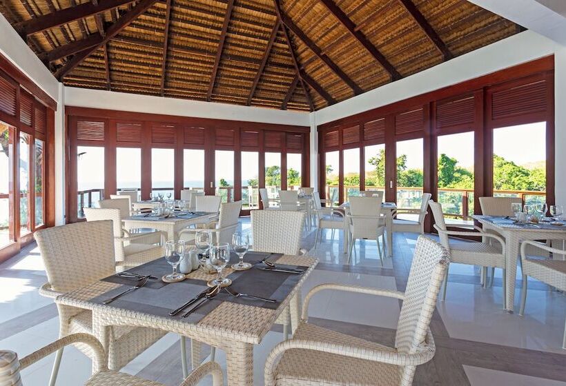 בית מלון כפרי Ocean S Edge Resort