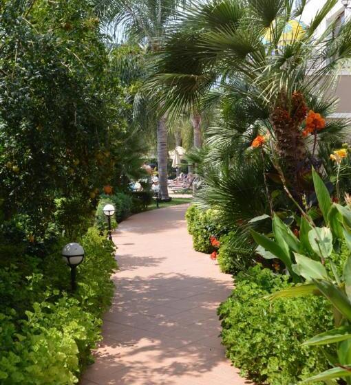 هتل Okeanis Golden Resort
