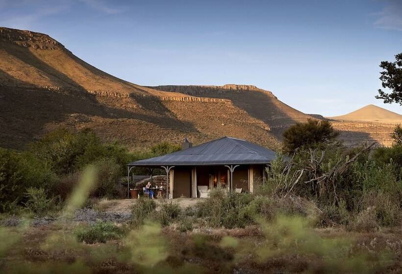 בית מלון כפרי Samara Karoo Reserve