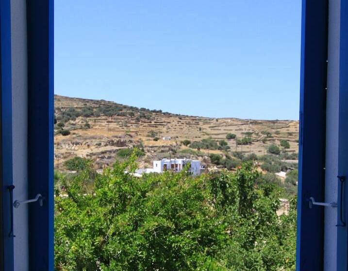 בית מלון כפרי Smaragda Rooms & Studios