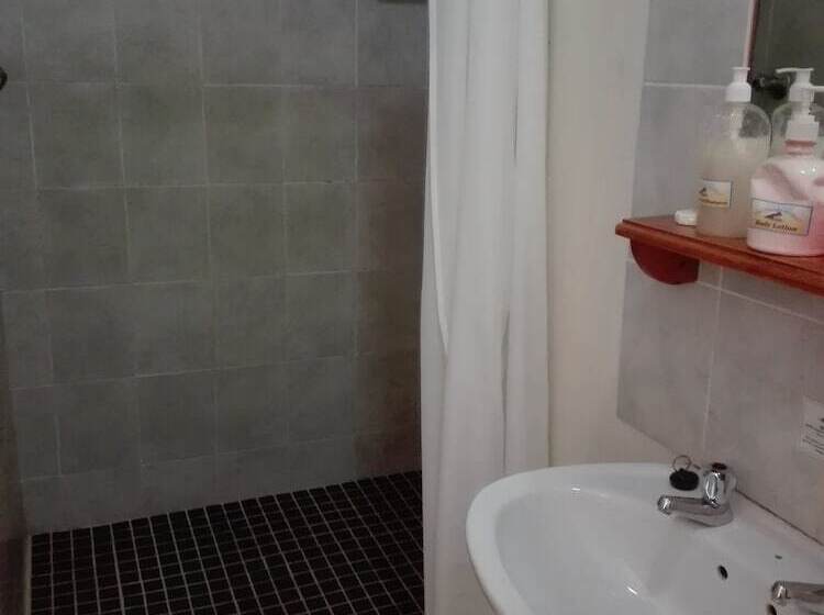 בית מלון כפרי Umzimvubu Retreat Guest House