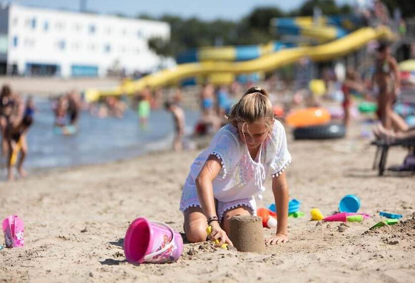 منتجع Holiday Park Klein Strand