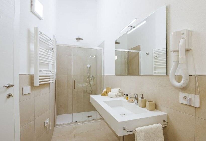 تختخواب و صبحانه La Vinia Bed&wine Experience   Adults Only