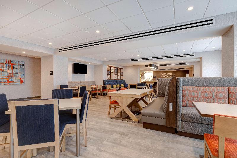 בית מלון כפרי Hampton Inn Crown Point