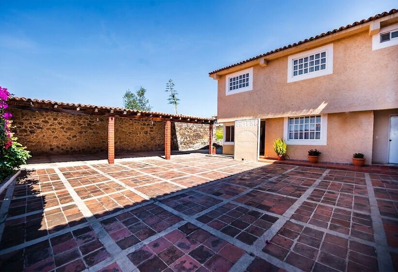 هتل La Casa De Don Tito, Jocotitlán