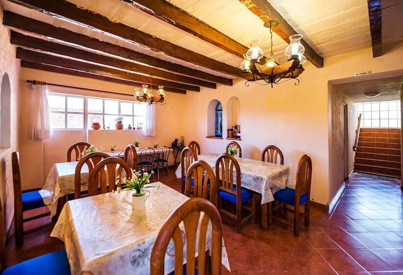 هتل La Casa De Don Tito, Jocotitlán